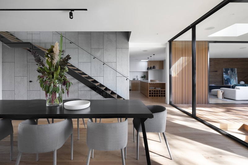 Modern Coastal Villa detail 2